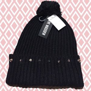 {Steve Madden} Studded Beanie